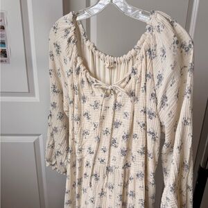 Grade & Gather Cream & Grey floral dress